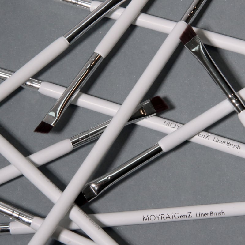 GenZ make-up GenZ Liner Brush