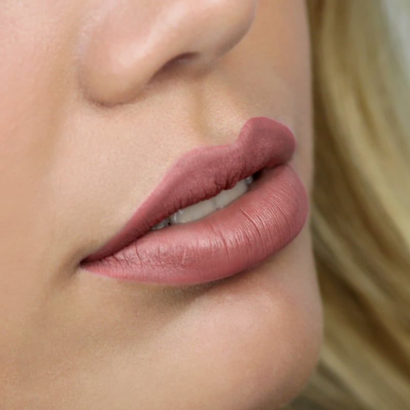GenZ make-up GenZ Long Lasting Liquid Lipstick No.06 Brown Sugar