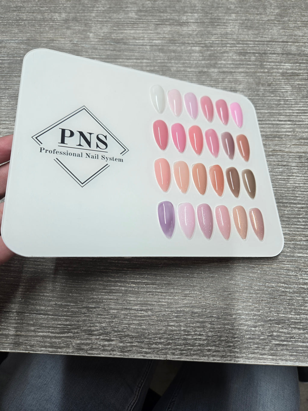 PNS Collection / Art Display White